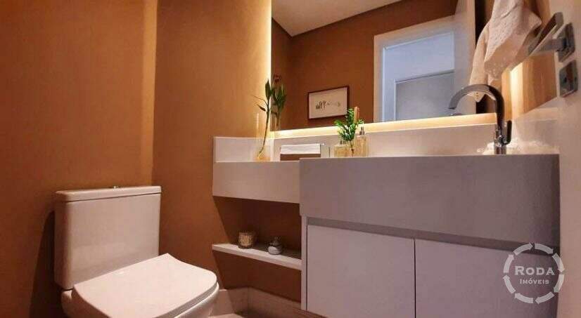 Apartamento à venda no Ponta da Praia: 