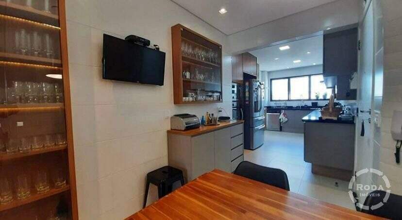 Apartamento à venda no Ponta da Praia: 