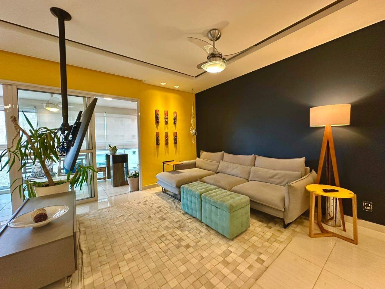 Apartamento à venda no Ponta da Praia: 