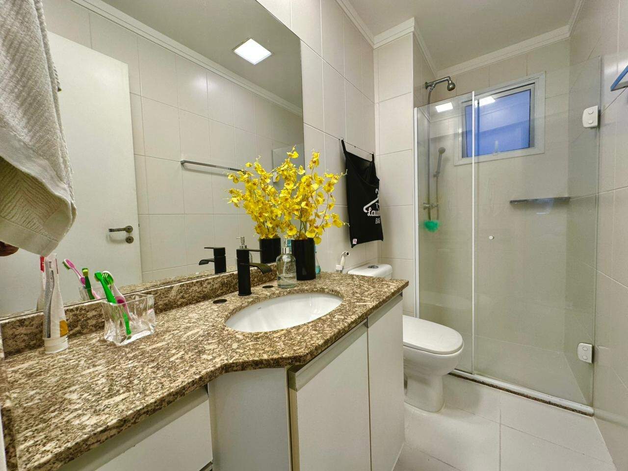 Apartamento à venda no Ponta da Praia: 
