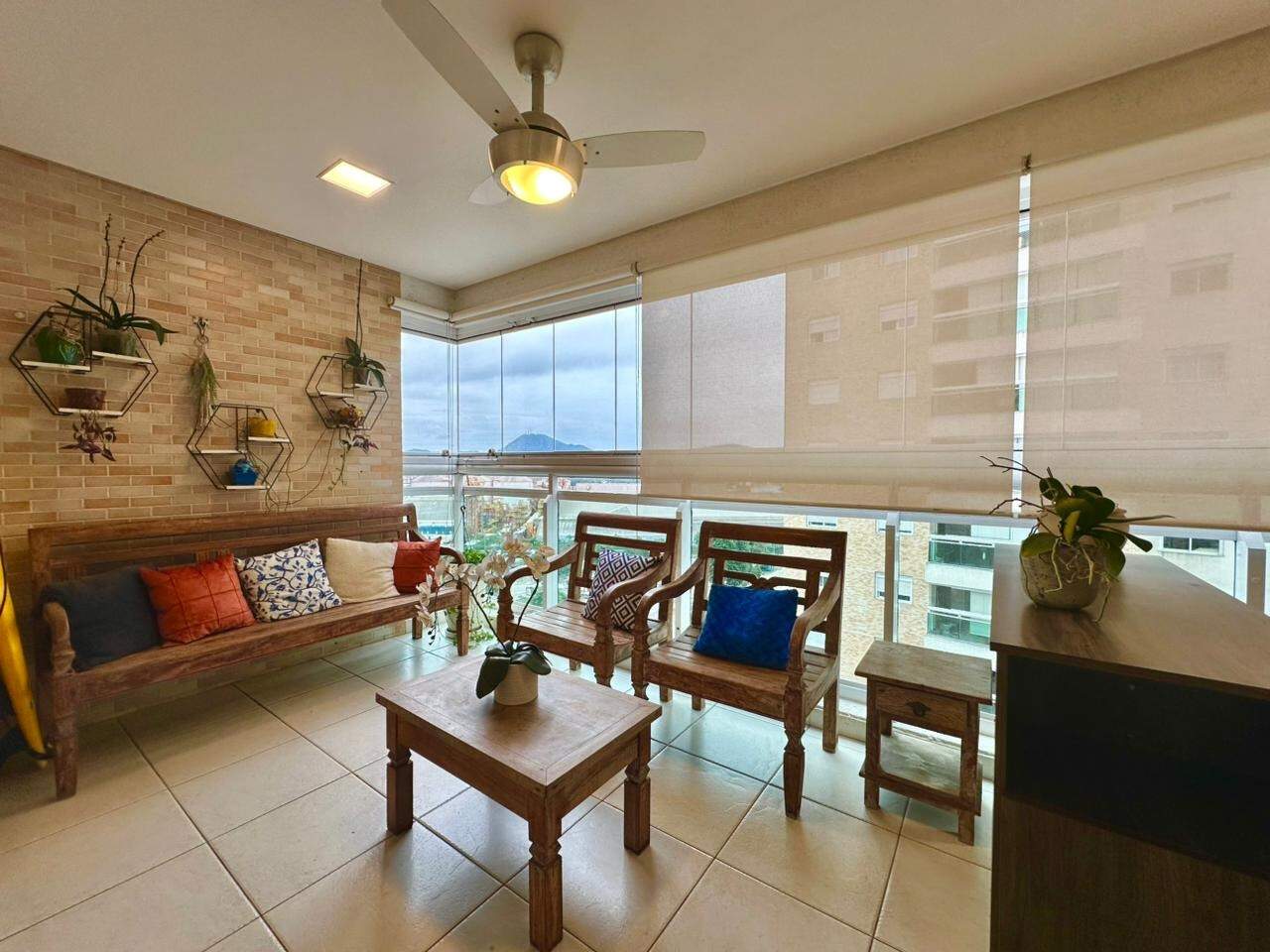 Apartamento à venda no Ponta da Praia: 
