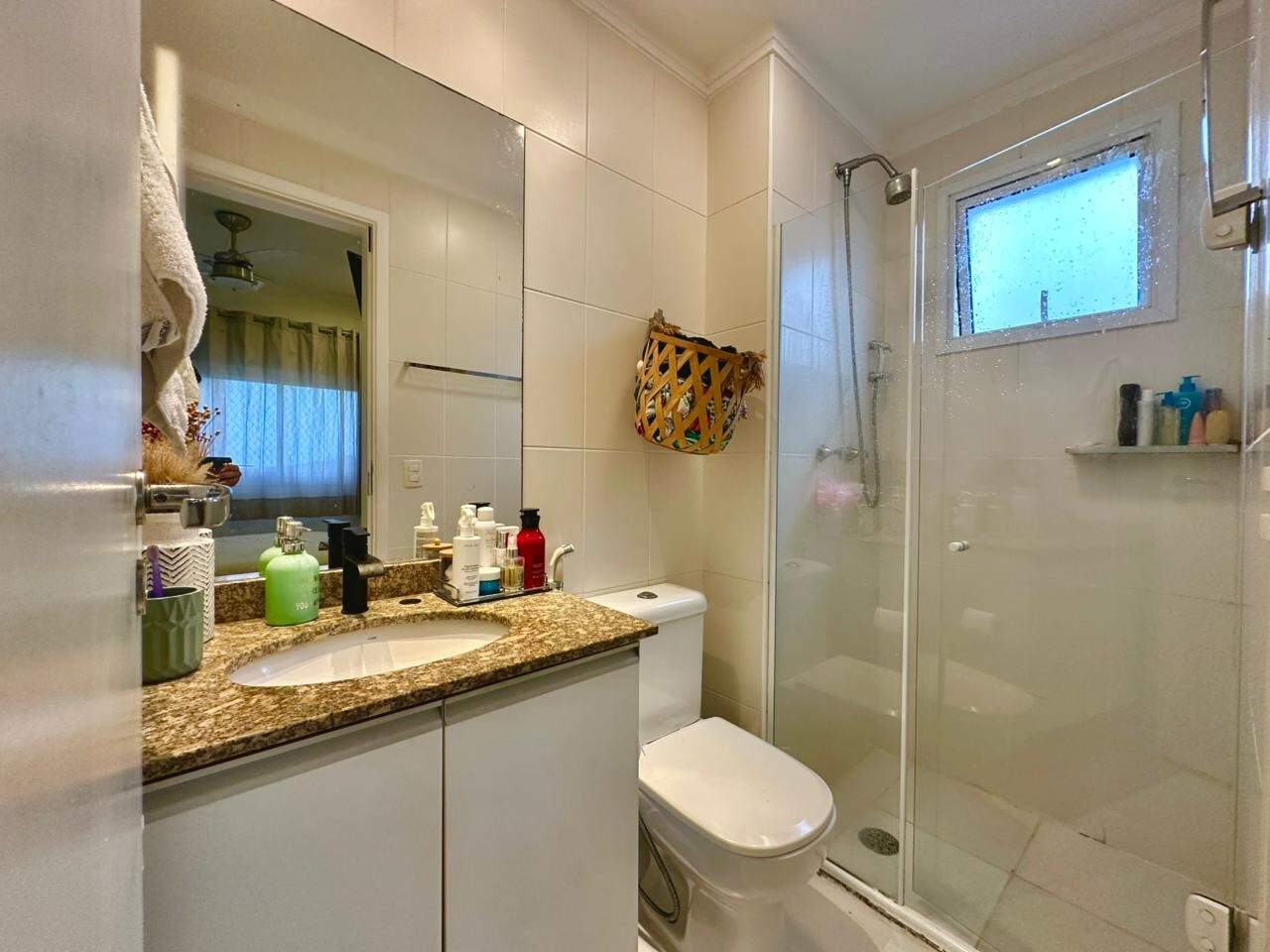 Apartamento à venda no Ponta da Praia: 