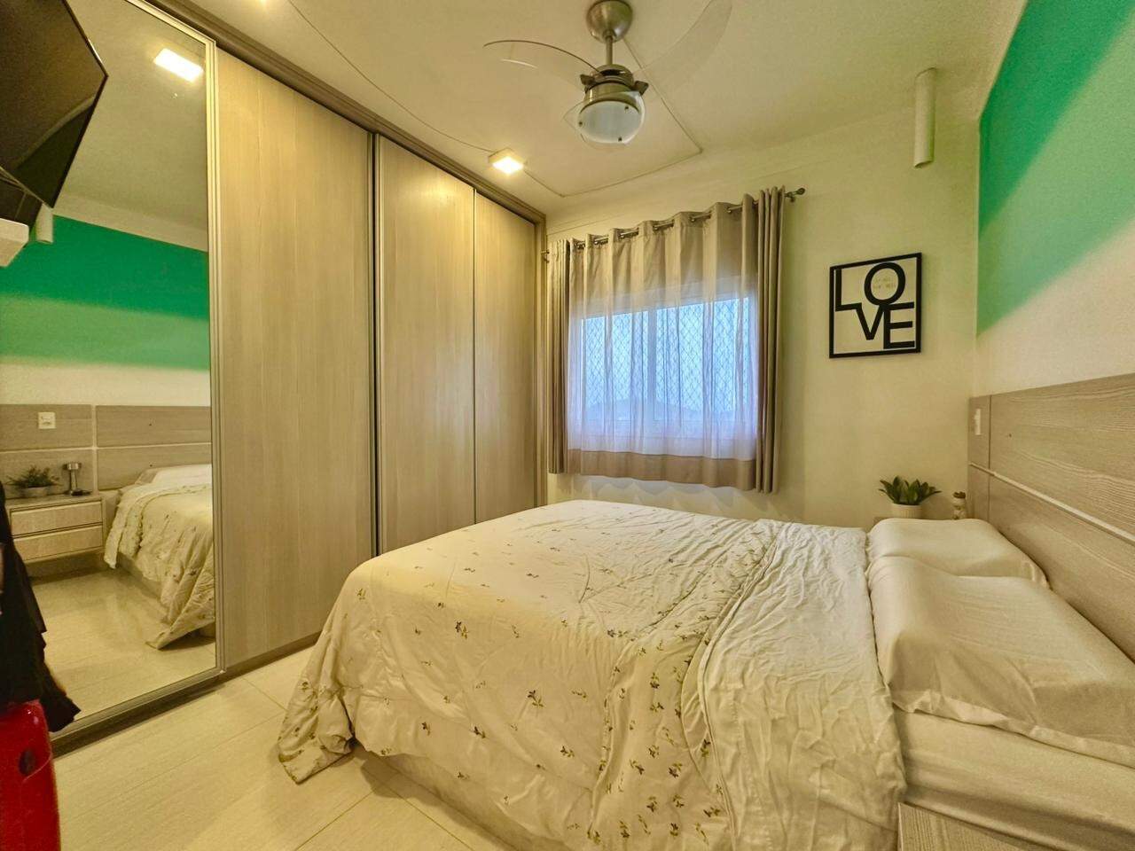 Apartamento à venda no Ponta da Praia: 