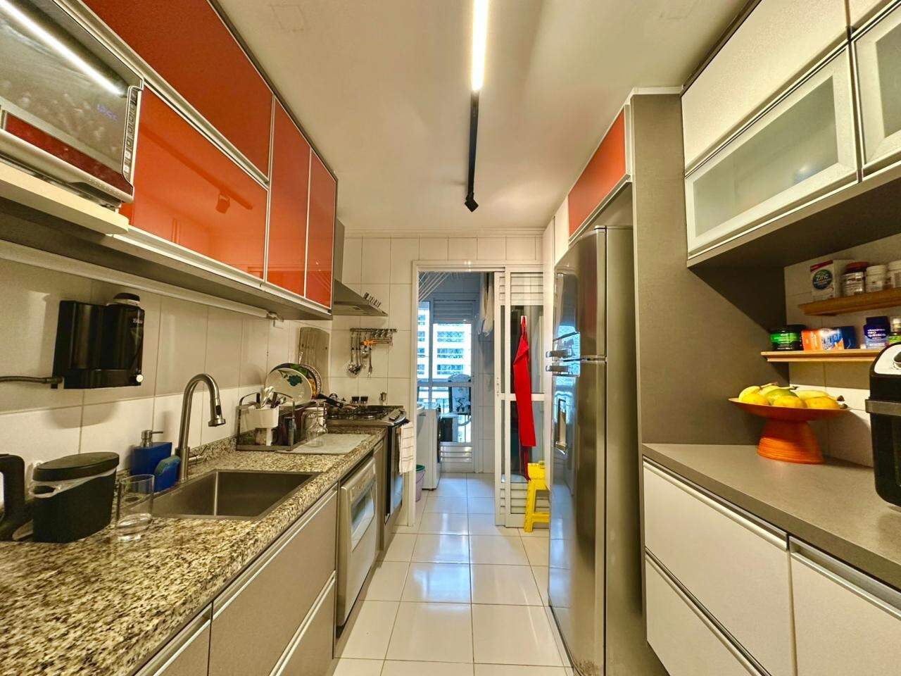 Apartamento à venda no Ponta da Praia: 