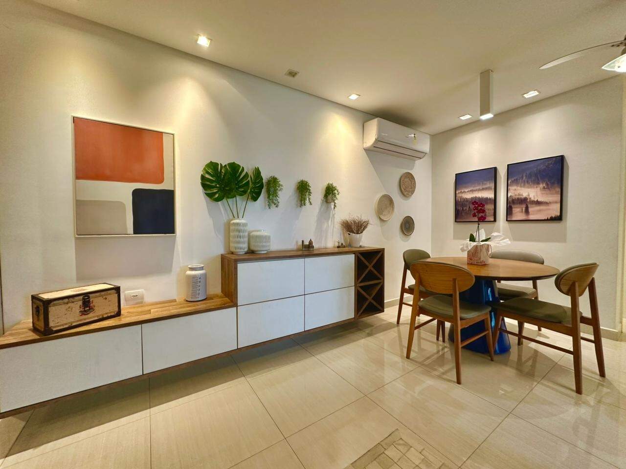 Apartamento à venda no Ponta da Praia: 