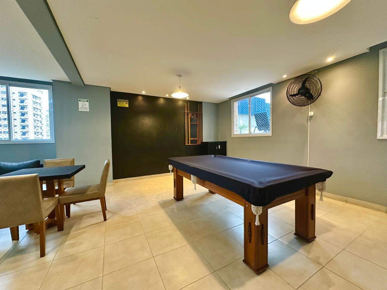Apartamento à venda no Ponta da Praia: 
