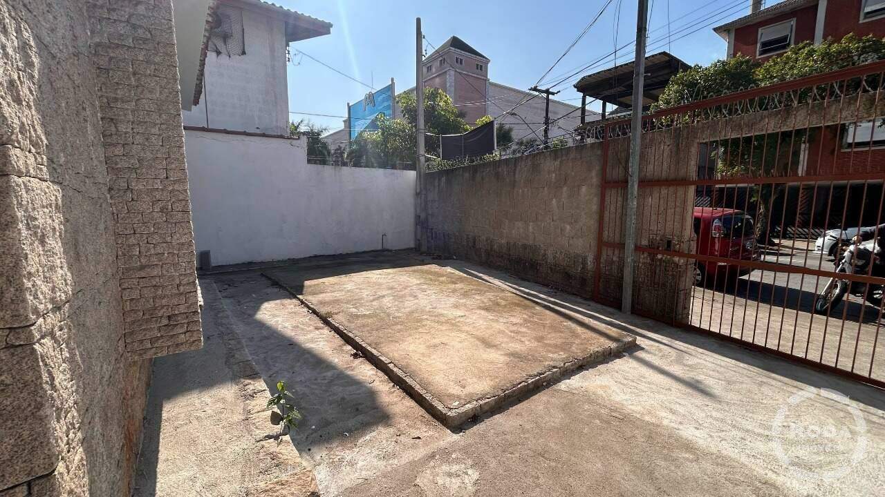 Casa para aluguel no Aparecida: 