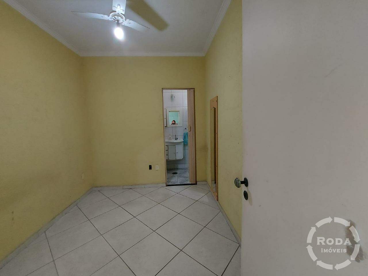 Casa à venda no Vila Mathias: Suíte