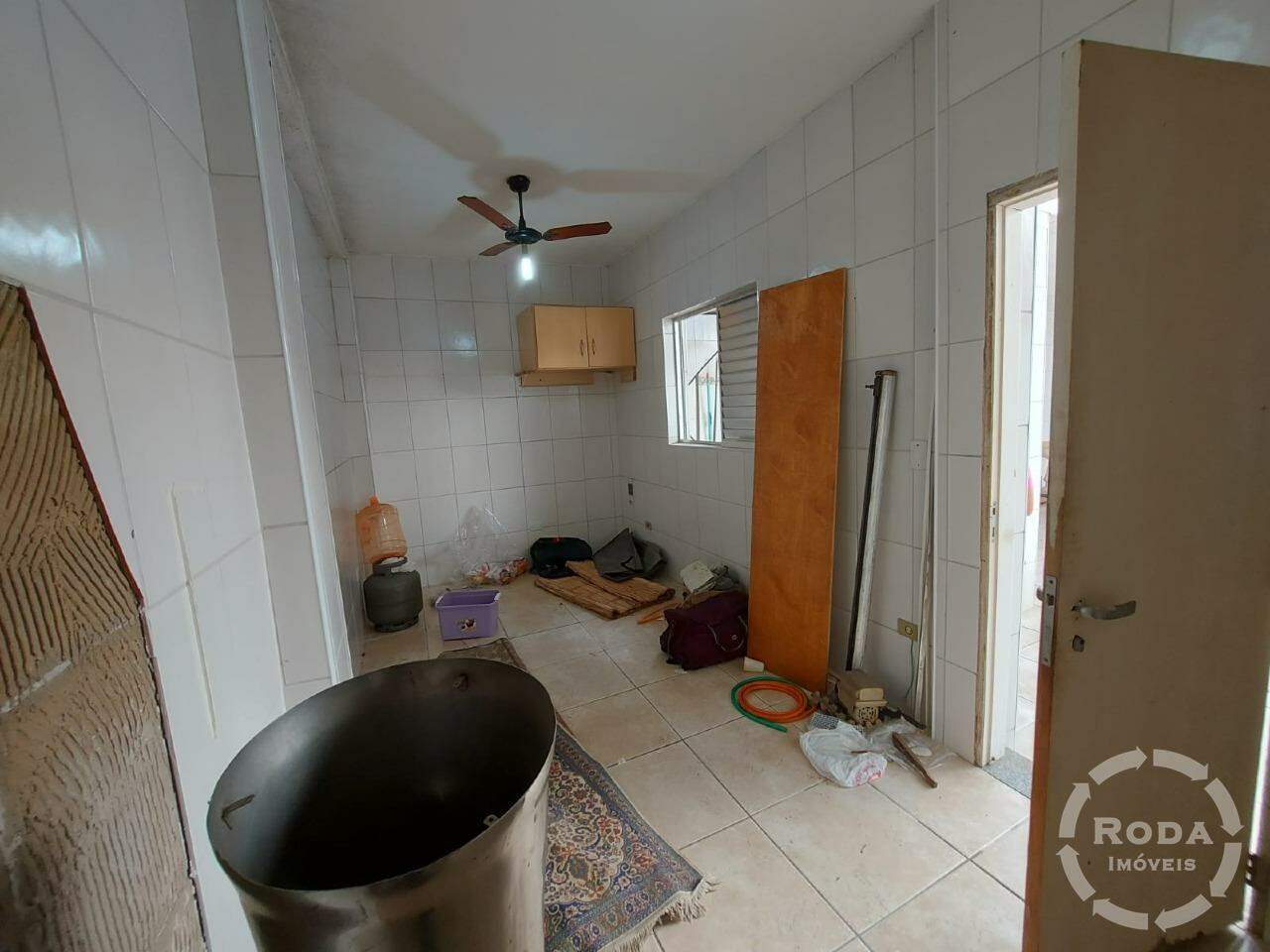 Casa à venda no Vila Mathias: Dependencia