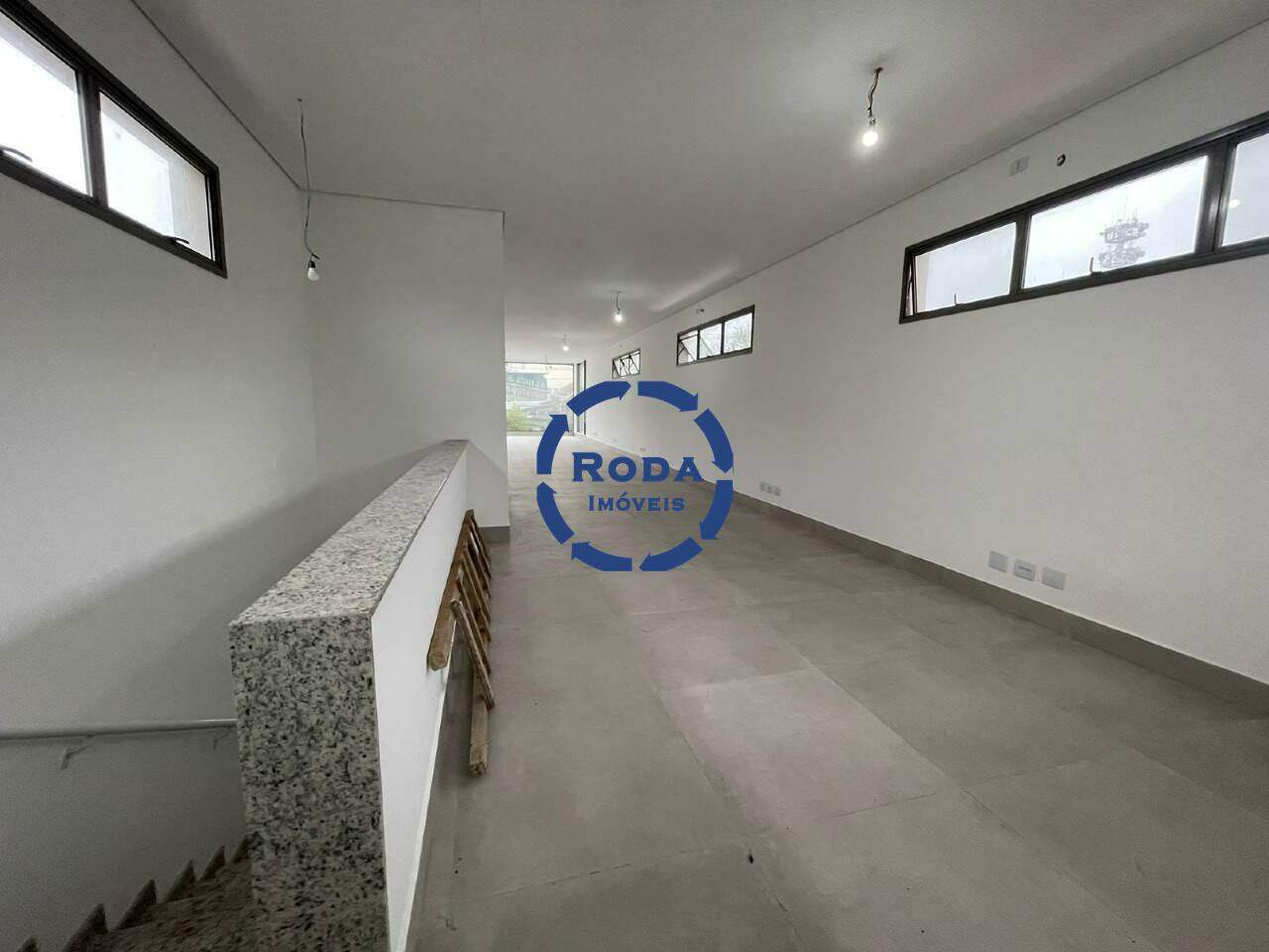 Loja para aluguel no Vila Mathias: