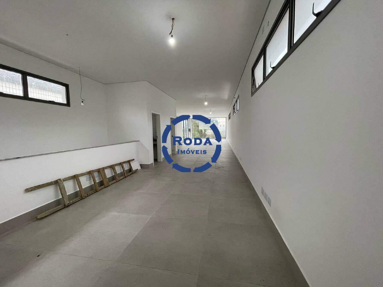 Loja para aluguel no Vila Mathias: