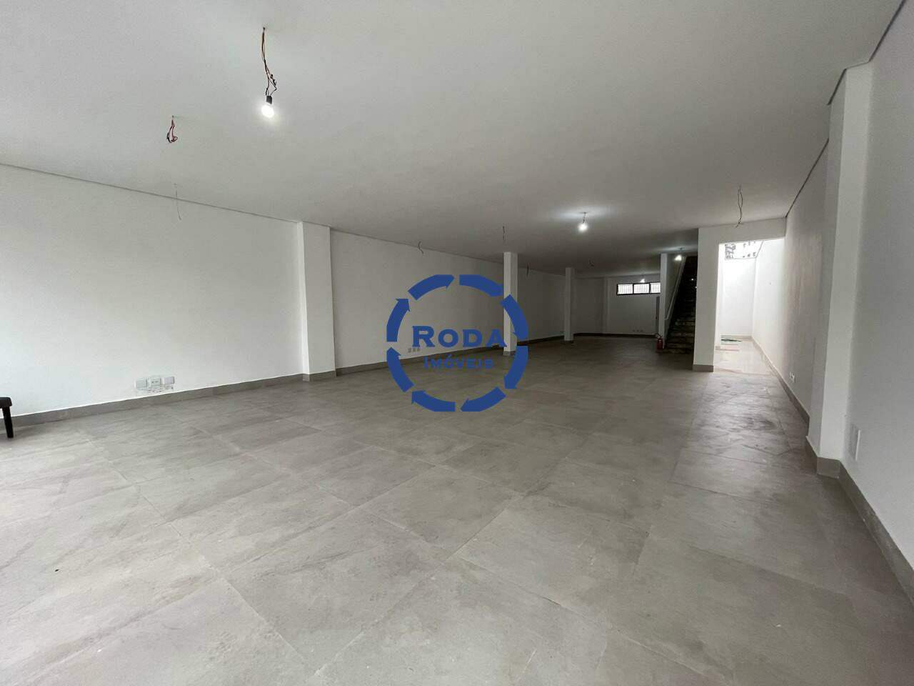 Loja para aluguel no Vila Mathias: