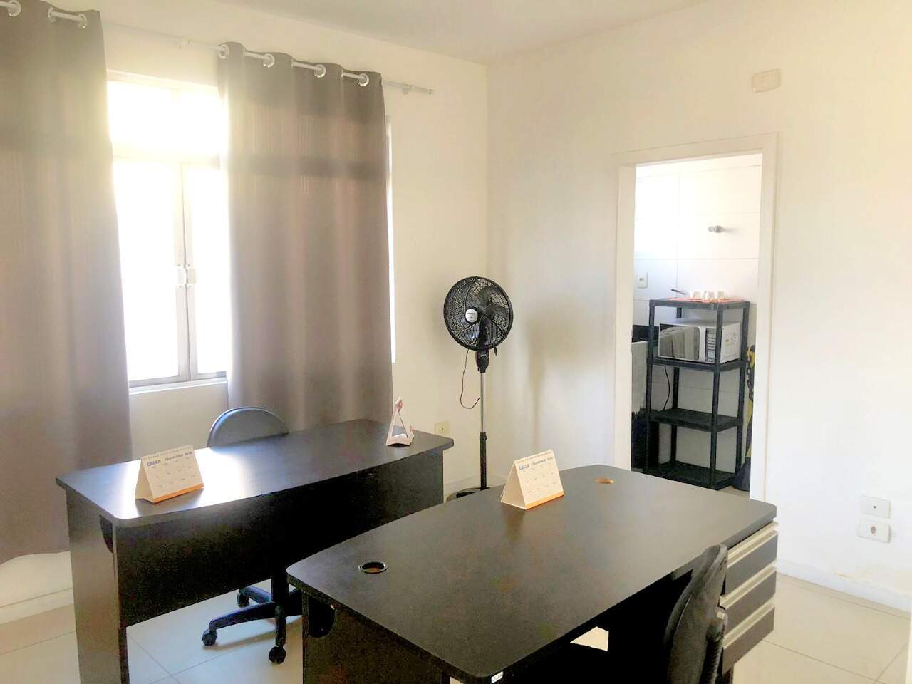Sala à venda no Centro: