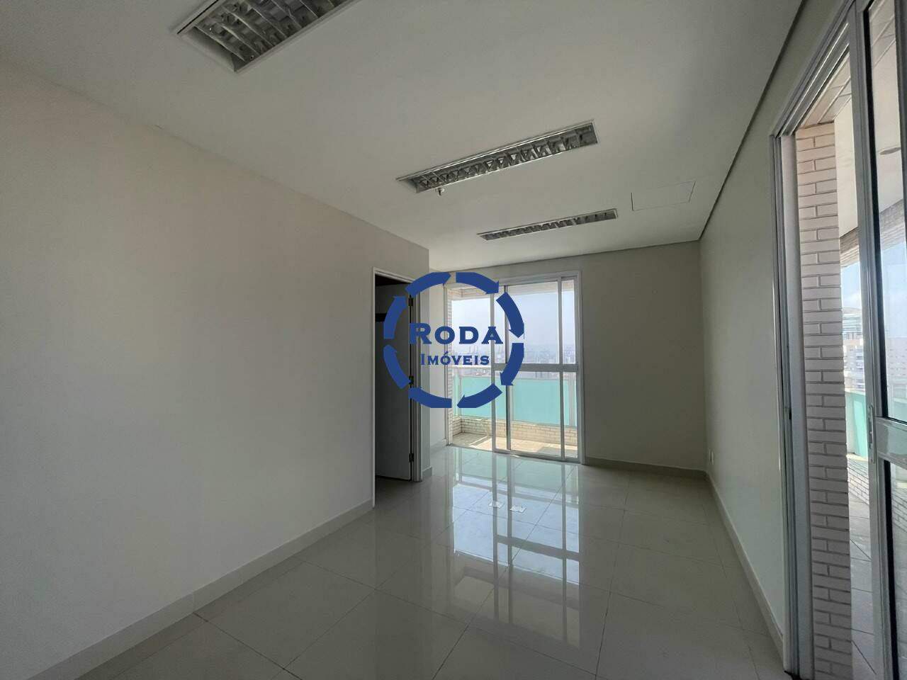 Sala à venda no Encruzilhada: 
