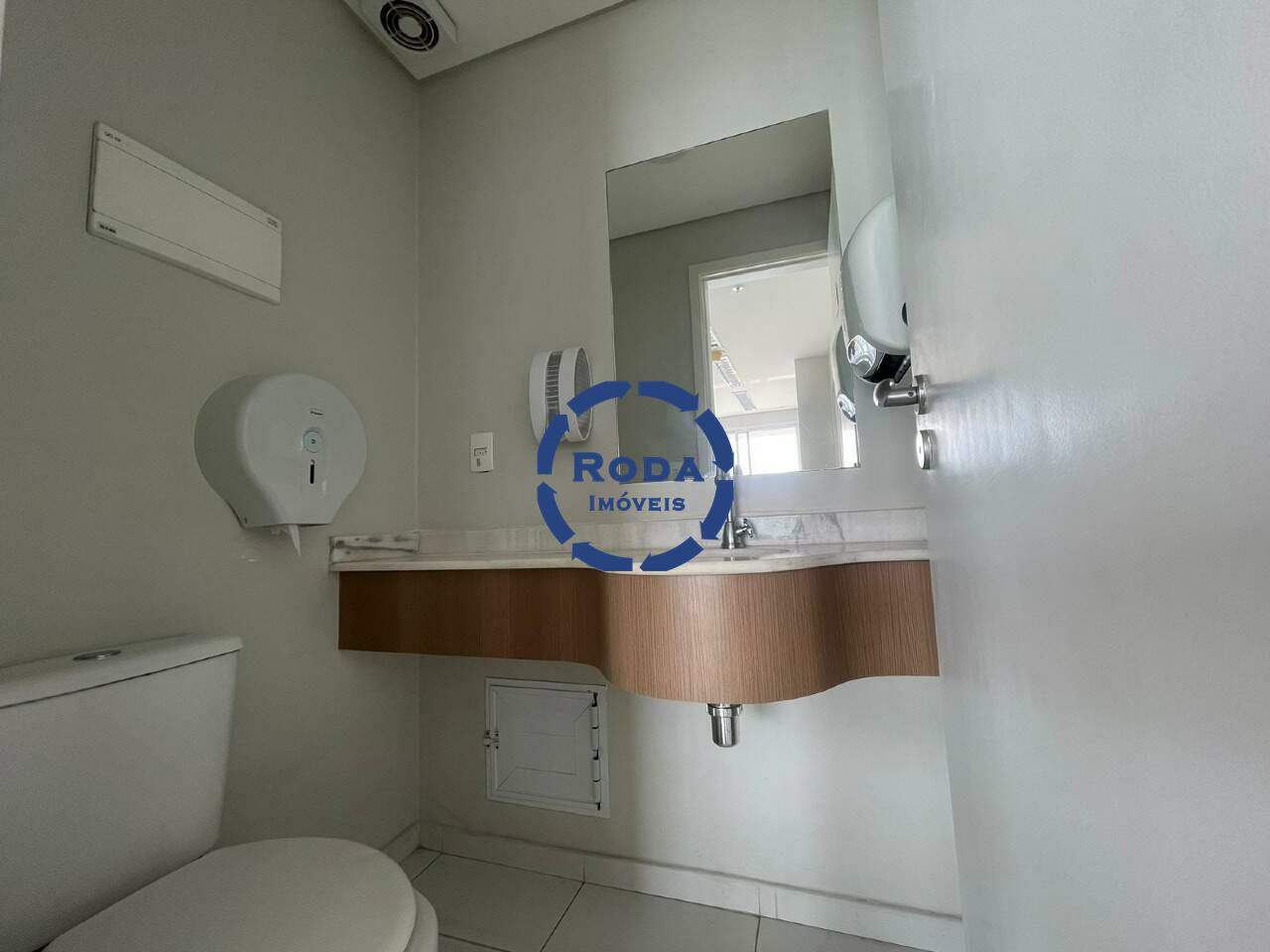 Sala à venda no Encruzilhada: 