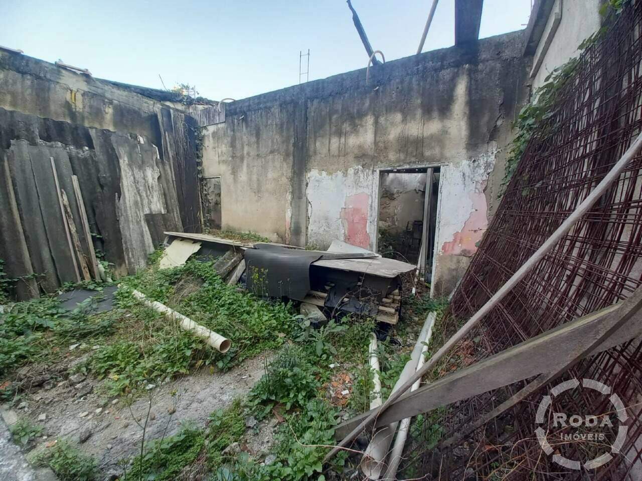 Casa à venda no Macuco: 