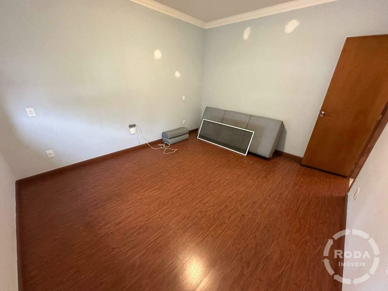 Casa à venda no Ponta da Praia: 