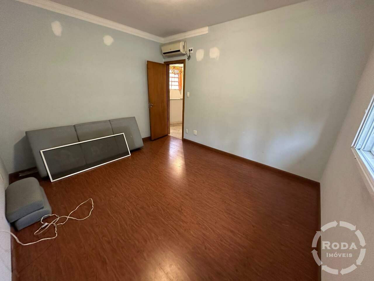 Casa à venda no Ponta da Praia: 