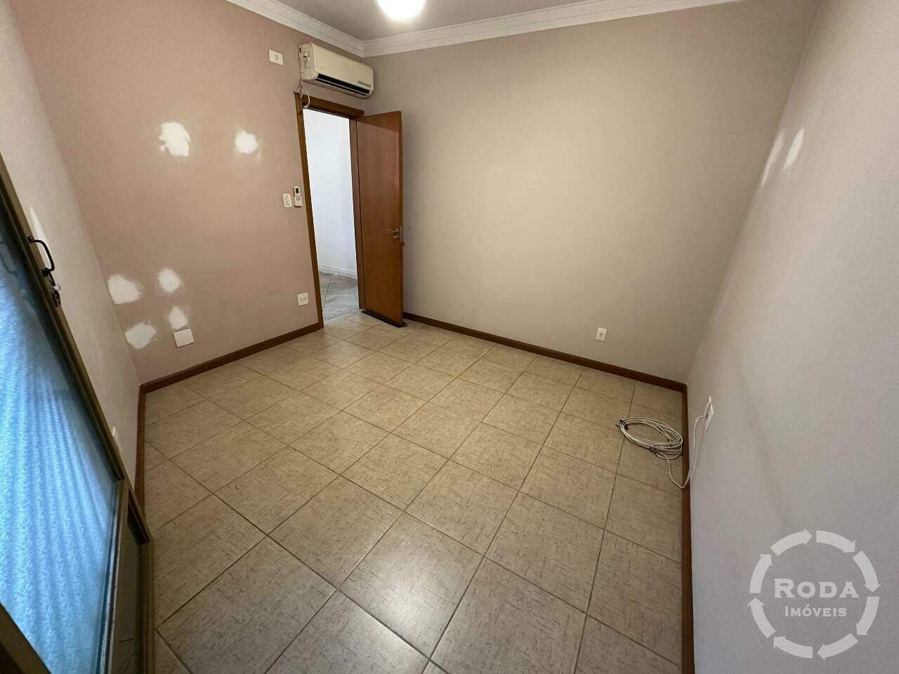 Casa à venda no Ponta da Praia: 