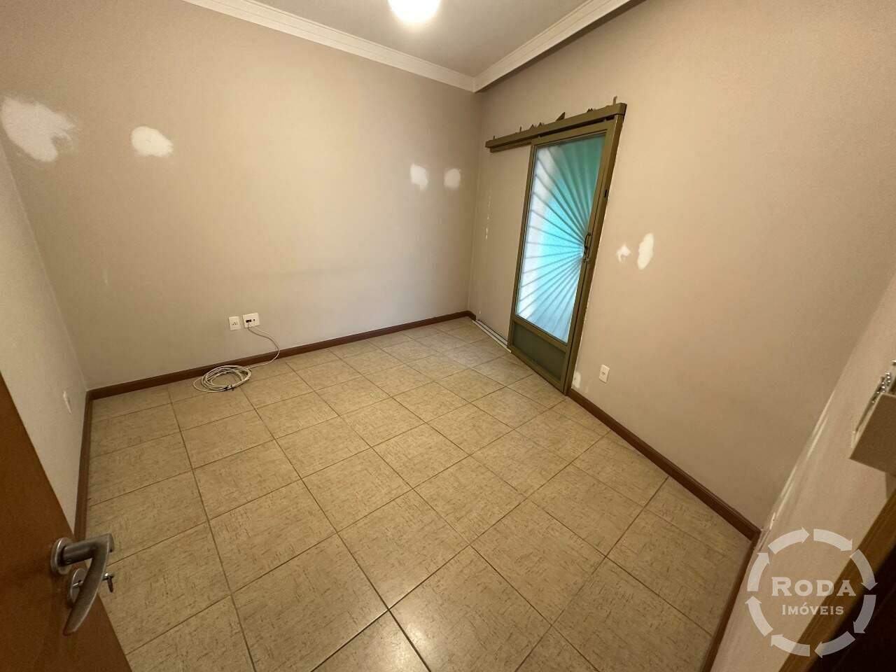 Casa à venda no Ponta da Praia: 