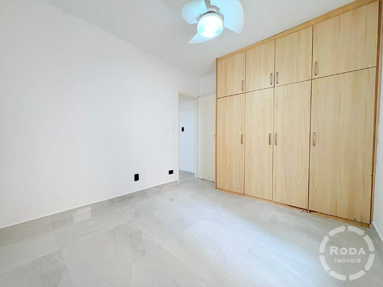 Apartamento à venda no Ponta da Praia: 
