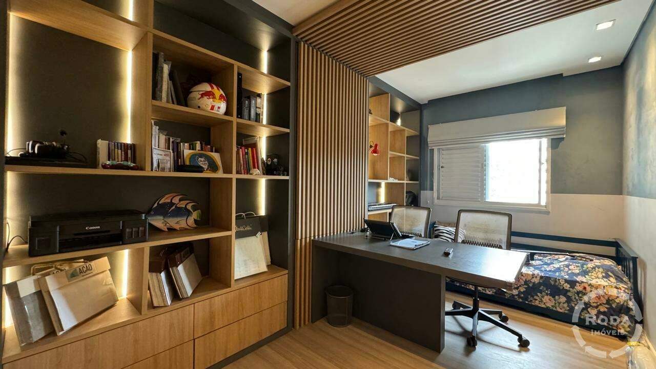 Apartamento à venda no Marapé: 