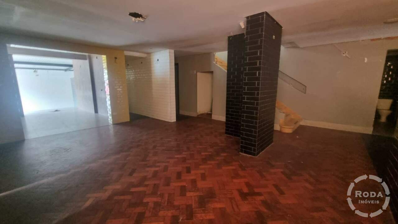 Sobrado para aluguel no Boqueirão: 