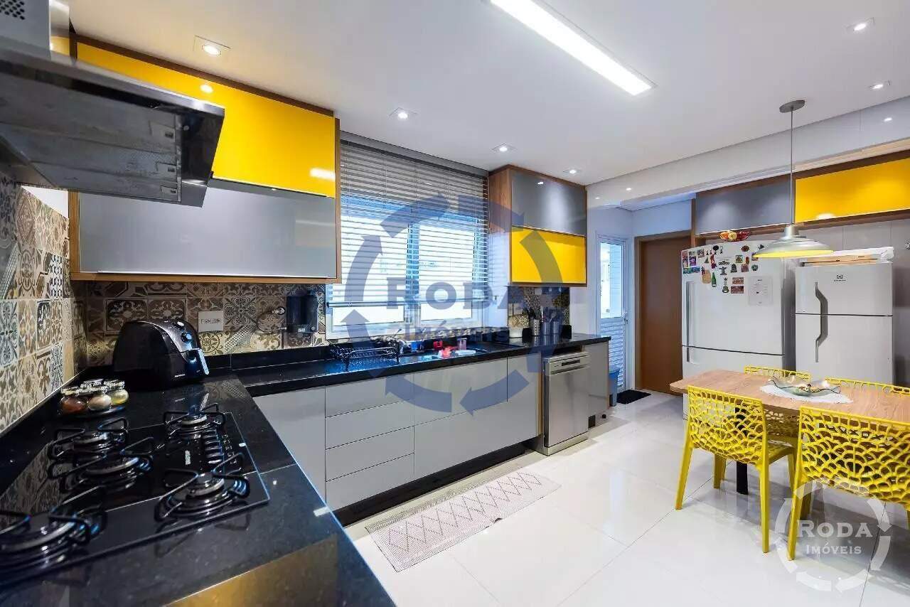 Apartamento Garden à venda no Embaré: 