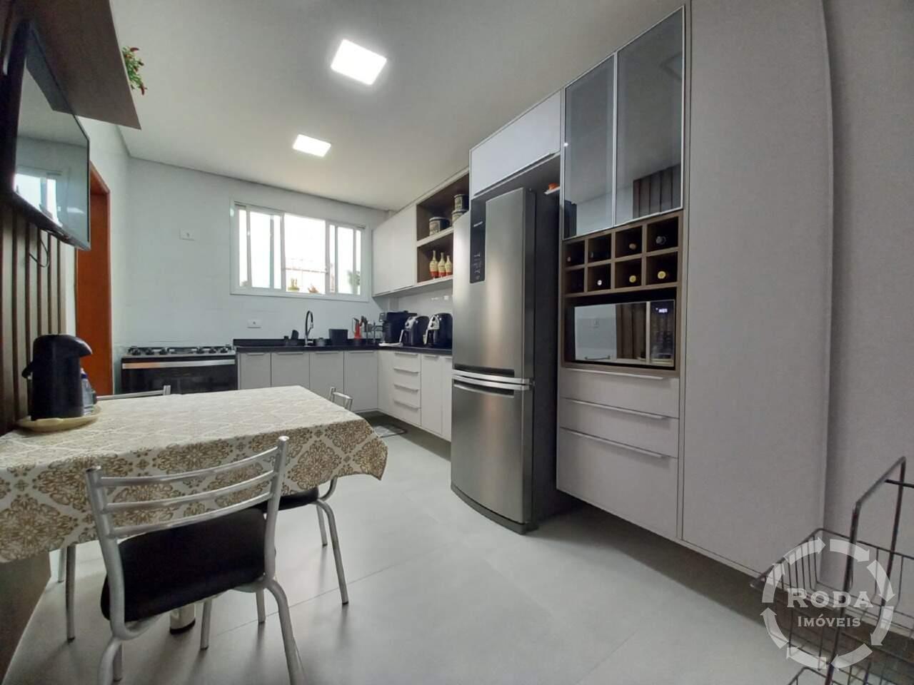 Casa à venda no Macuco: 