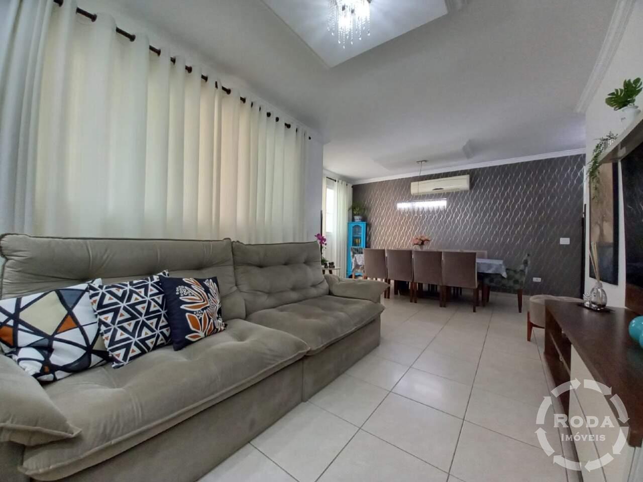 Casa à venda no Macuco: 