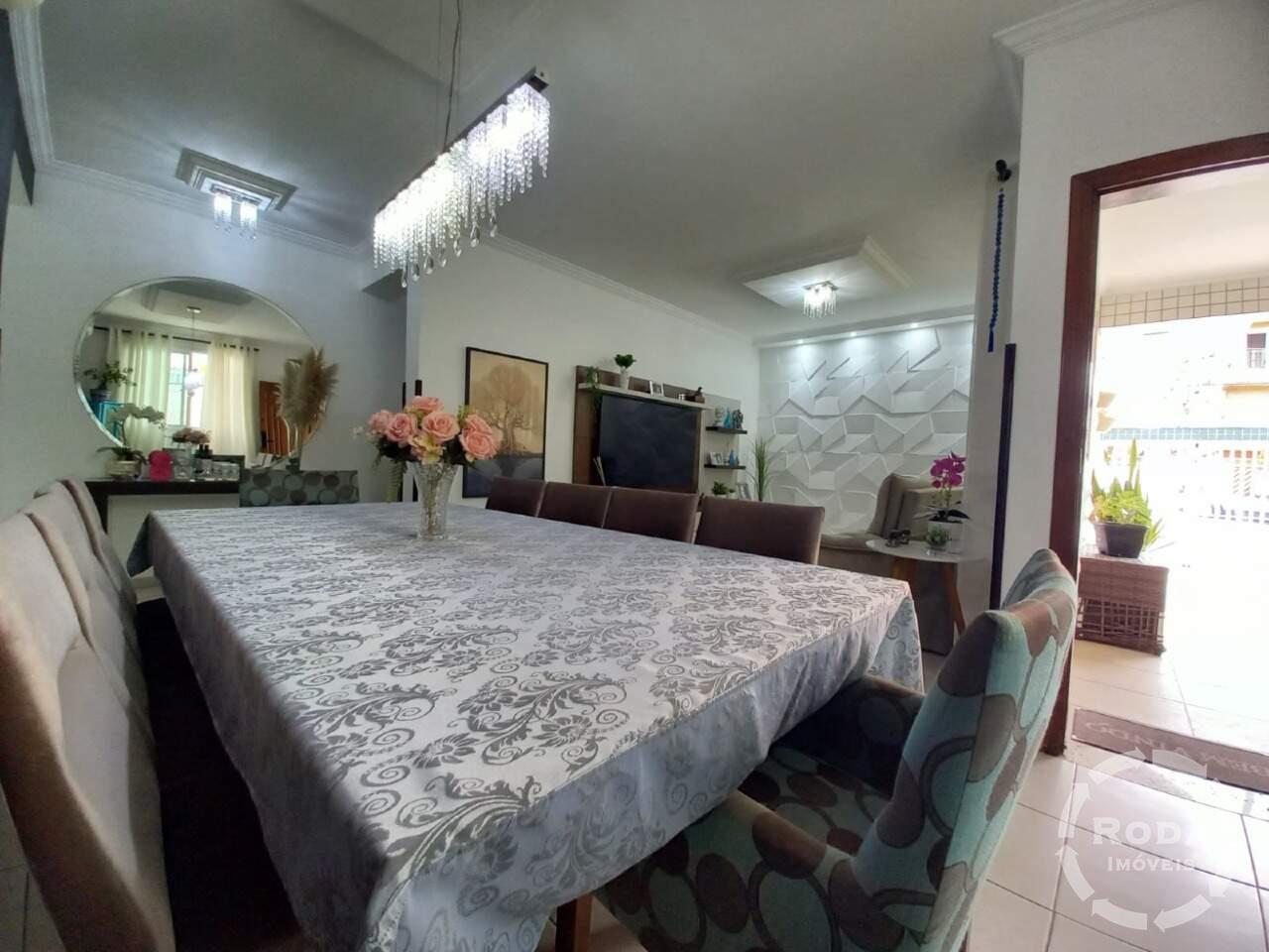 Casa à venda no Macuco: 