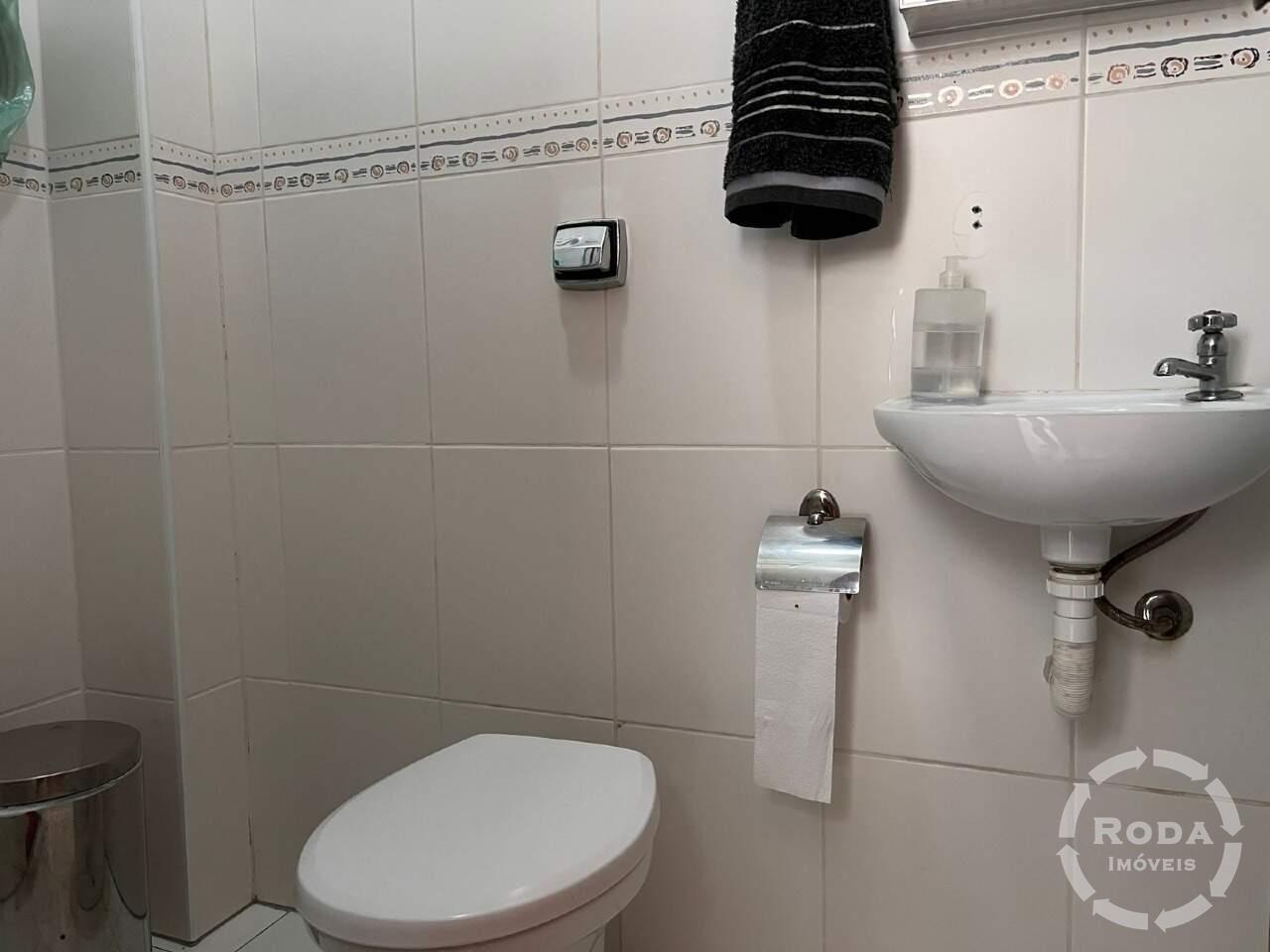 Casa à venda no Embaré: 