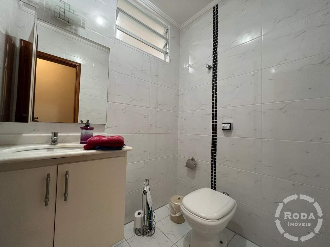 Casa à venda no Embaré: 