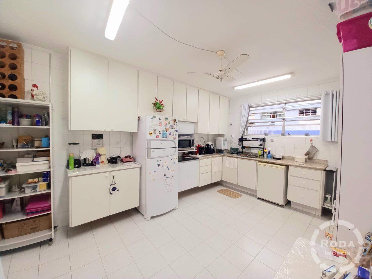 Apartamento à venda no Ponta da Praia: 