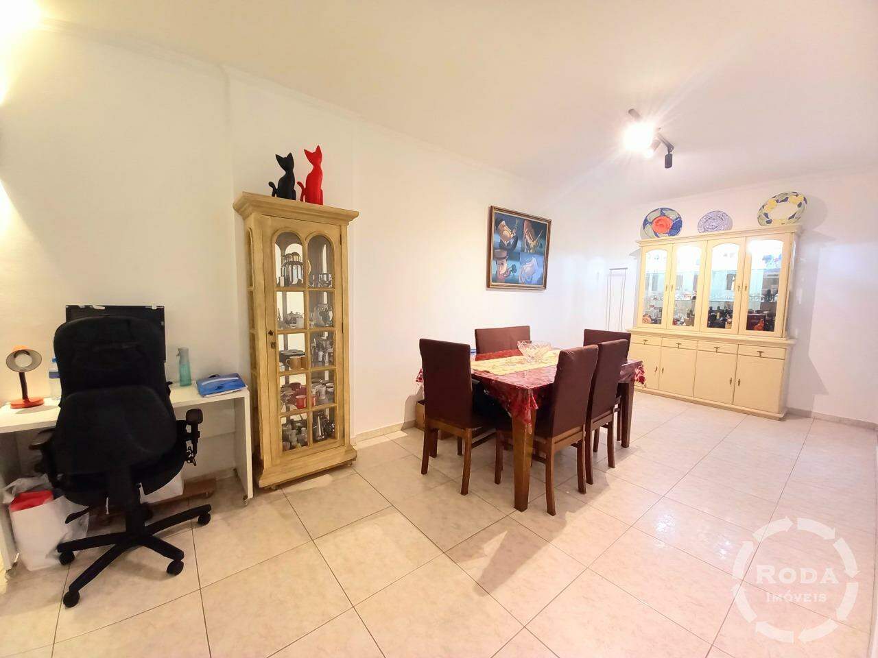 Apartamento à venda no Ponta da Praia: 