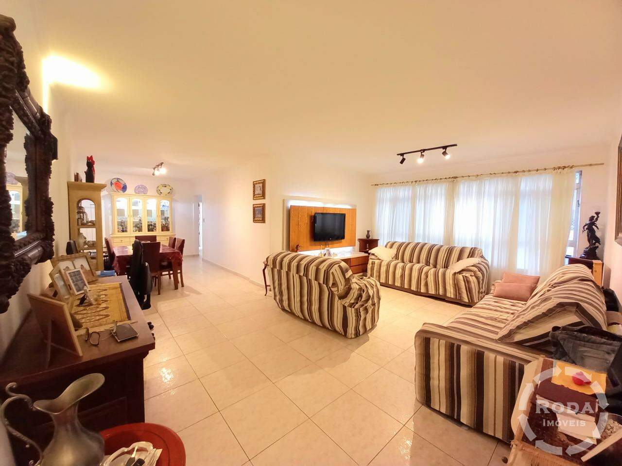 Apartamento à venda no Ponta da Praia: 