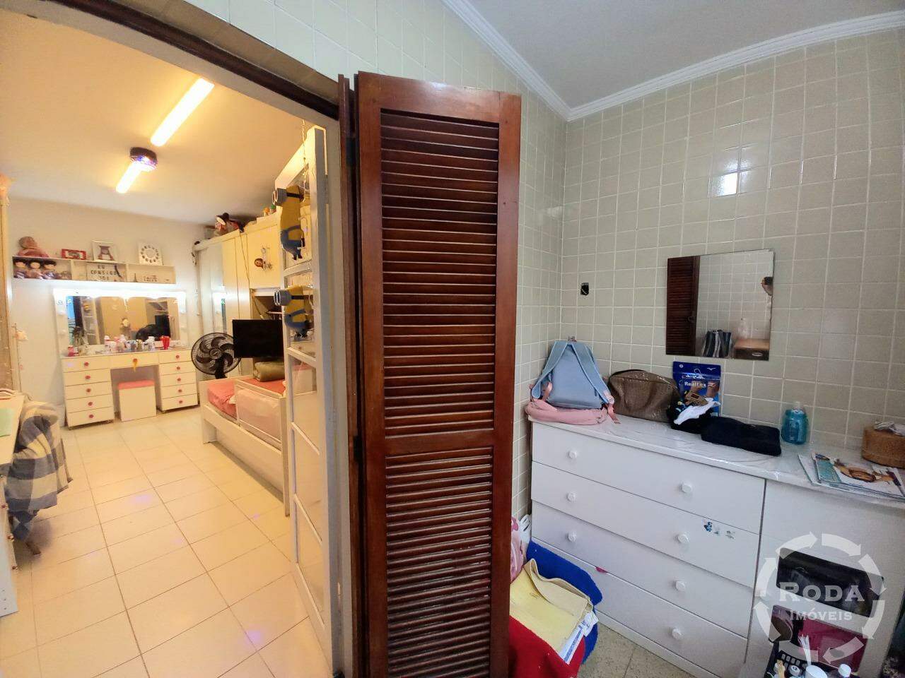Apartamento à venda no Ponta da Praia: 
