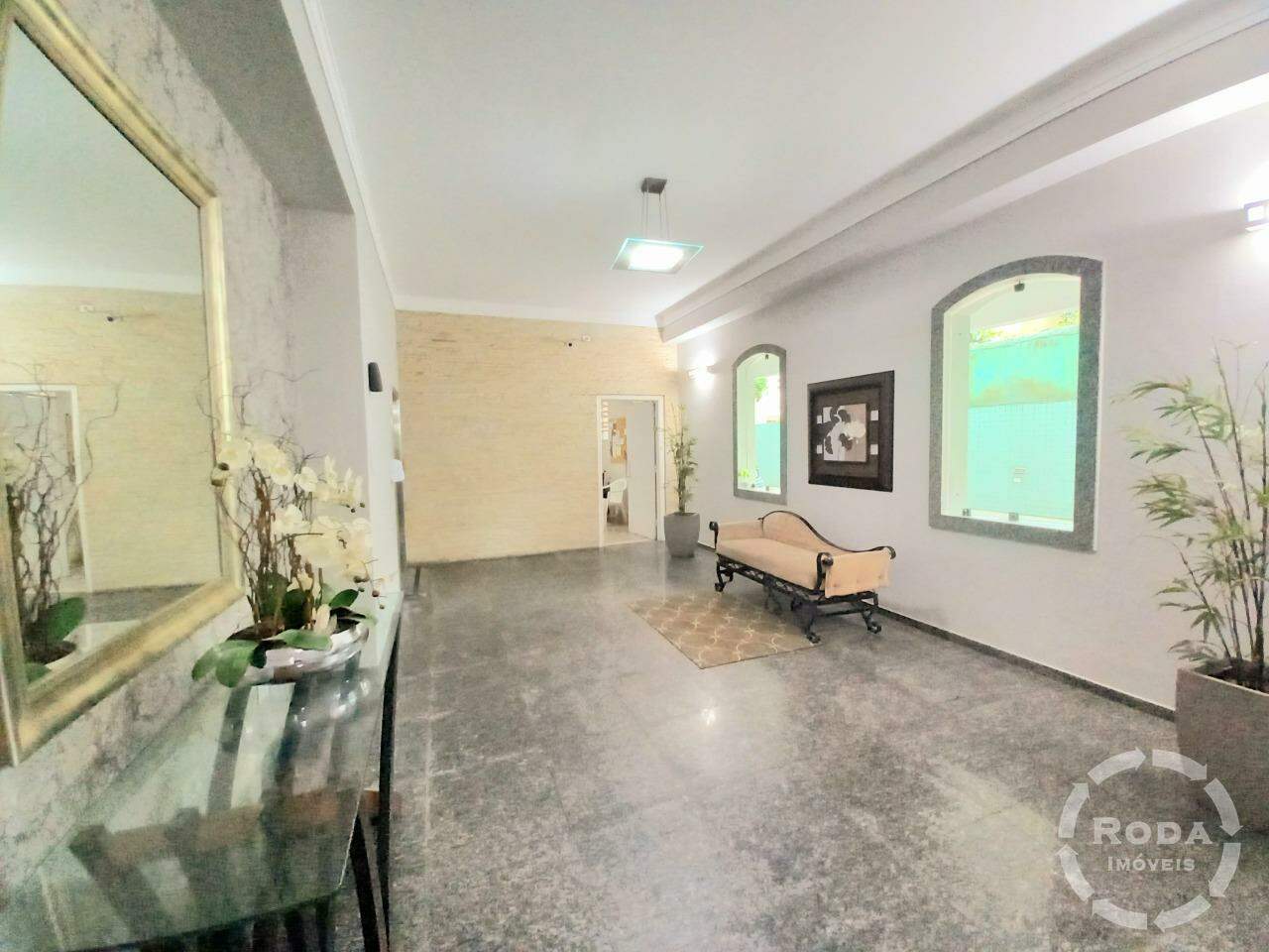 Apartamento à venda no Ponta da Praia: 