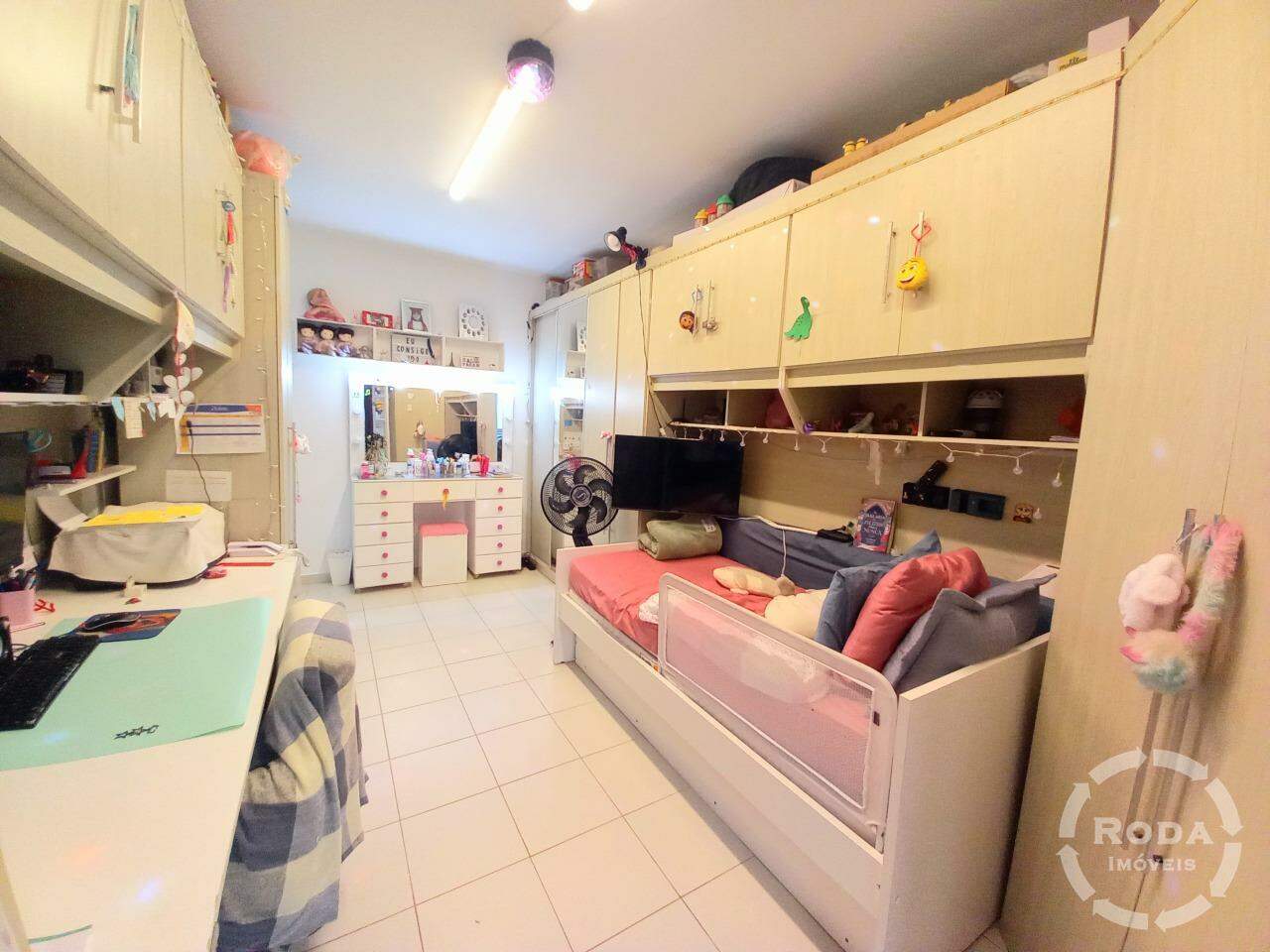 Apartamento à venda no Ponta da Praia: 