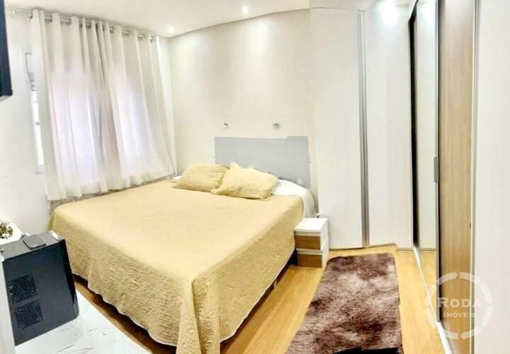 Apartamento à venda no Ponta da Praia: 