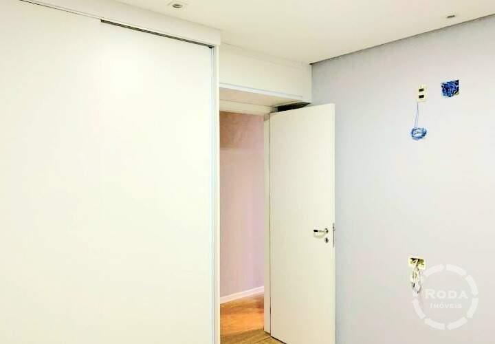 Apartamento à venda no Ponta da Praia: 