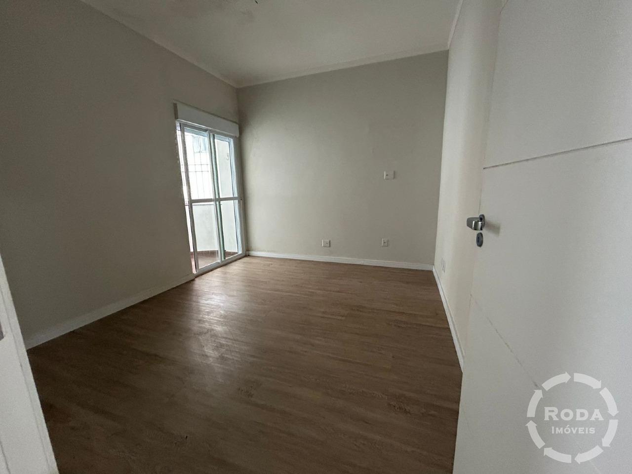 Casa à venda no Embaré: 