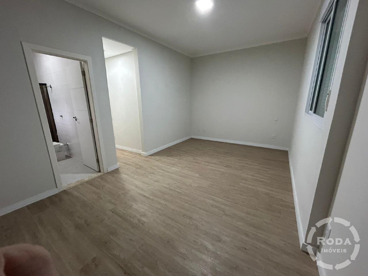 Casa à venda no Embaré: 