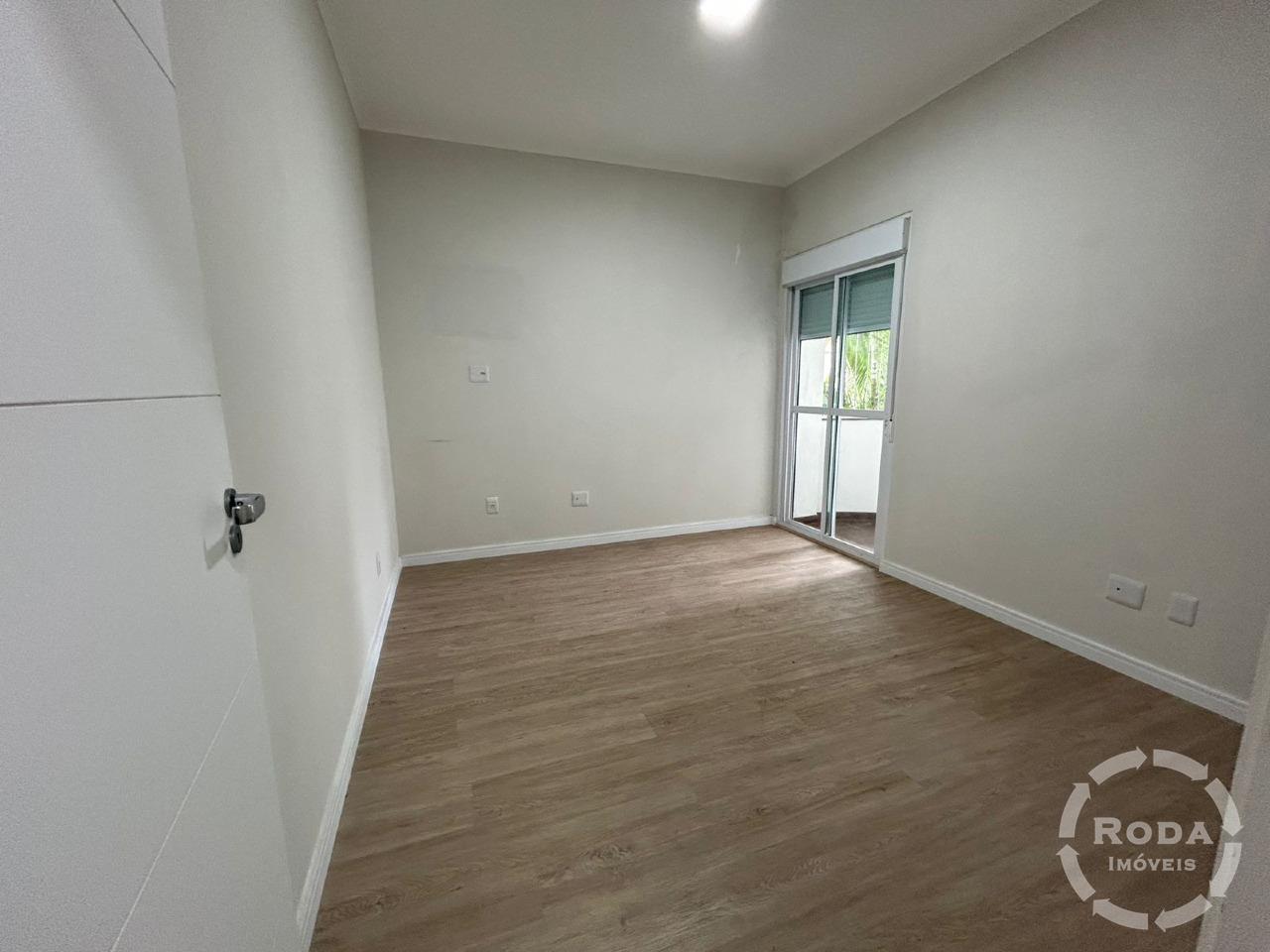 Casa à venda no Embaré: 