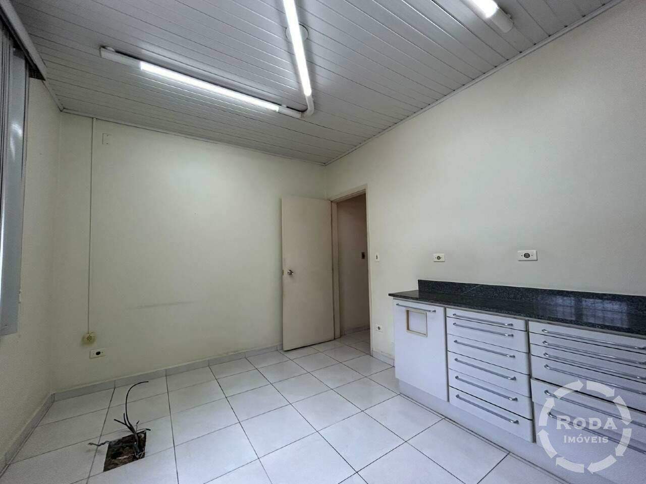 Casa para aluguel no Ponta da Praia: 