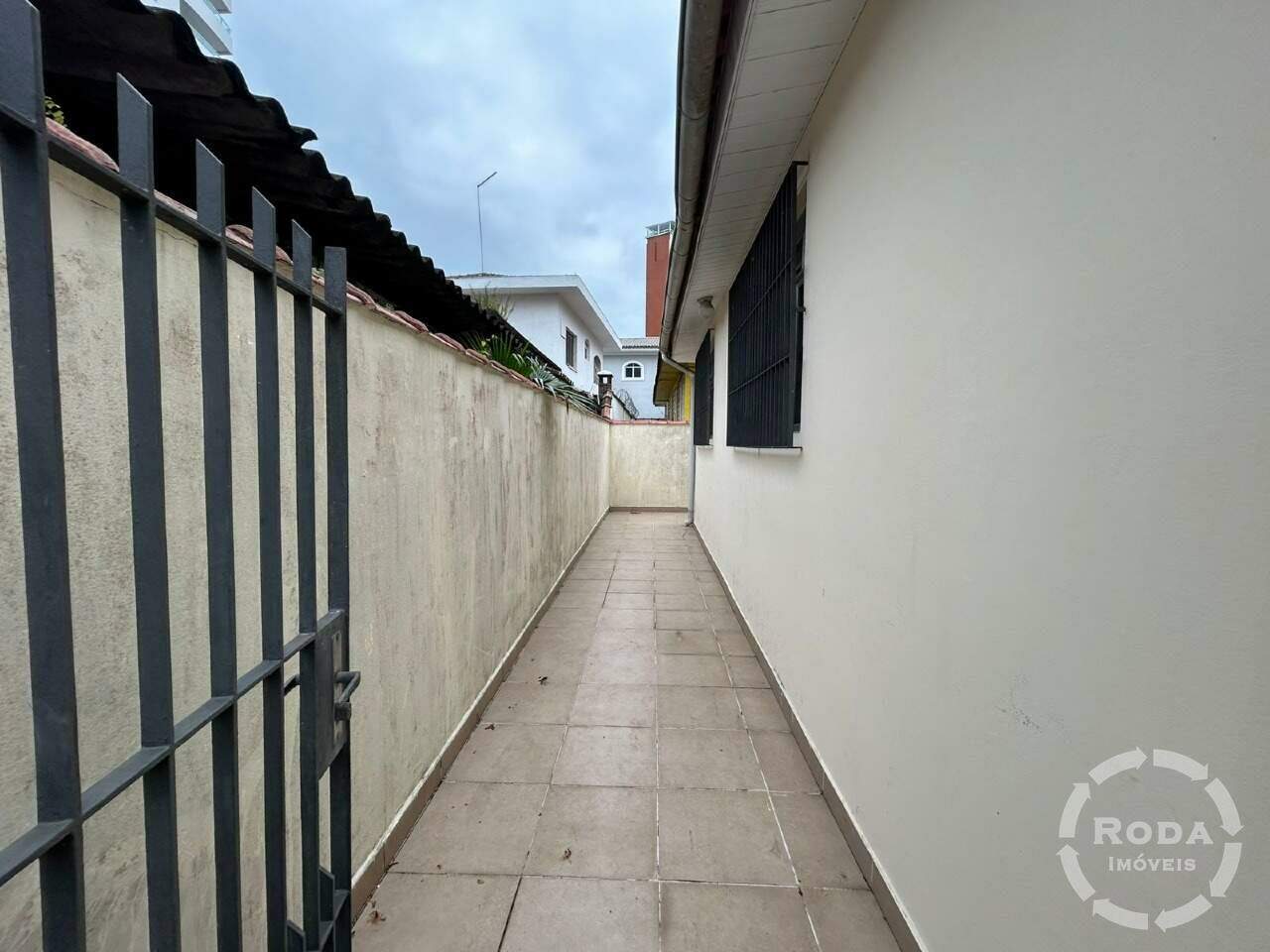 Casa para aluguel no Ponta da Praia: 