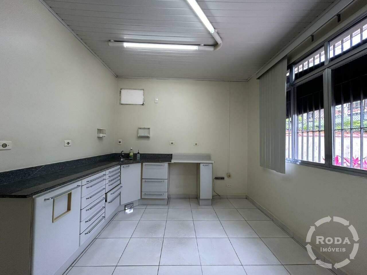 Casa para aluguel no Ponta da Praia: 