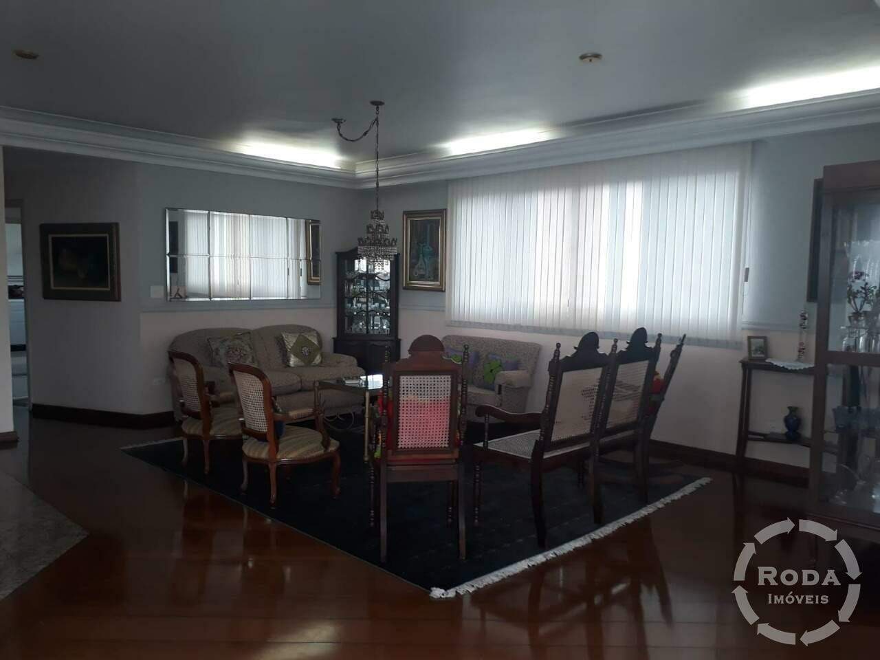 Apartamento à venda no Embaré: 