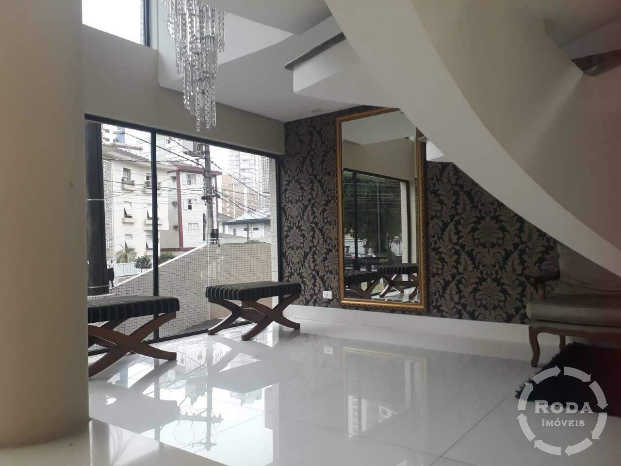 Apartamento à venda no Embaré: 