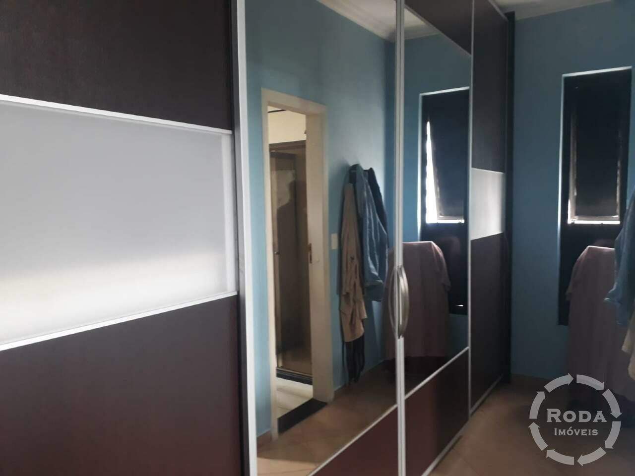 Apartamento à venda no Embaré: 